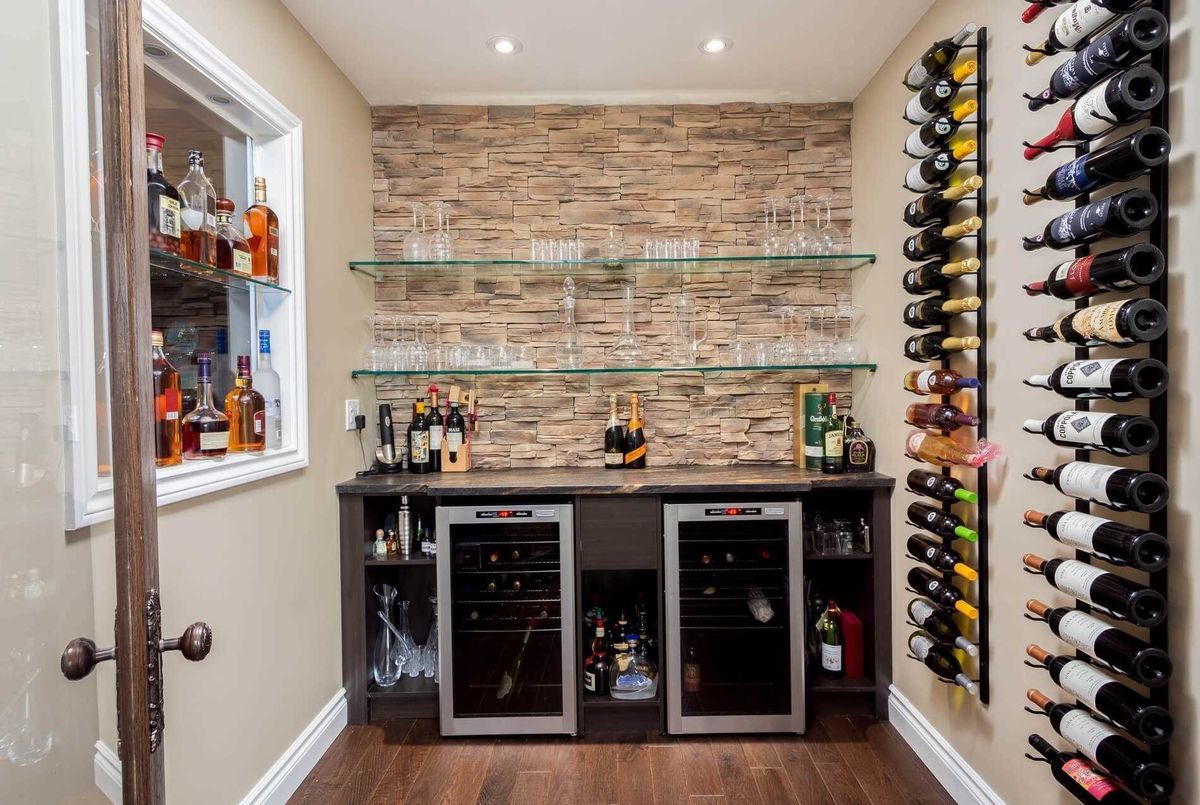 69 Armstrong Cres 69 Armstrong Cres King