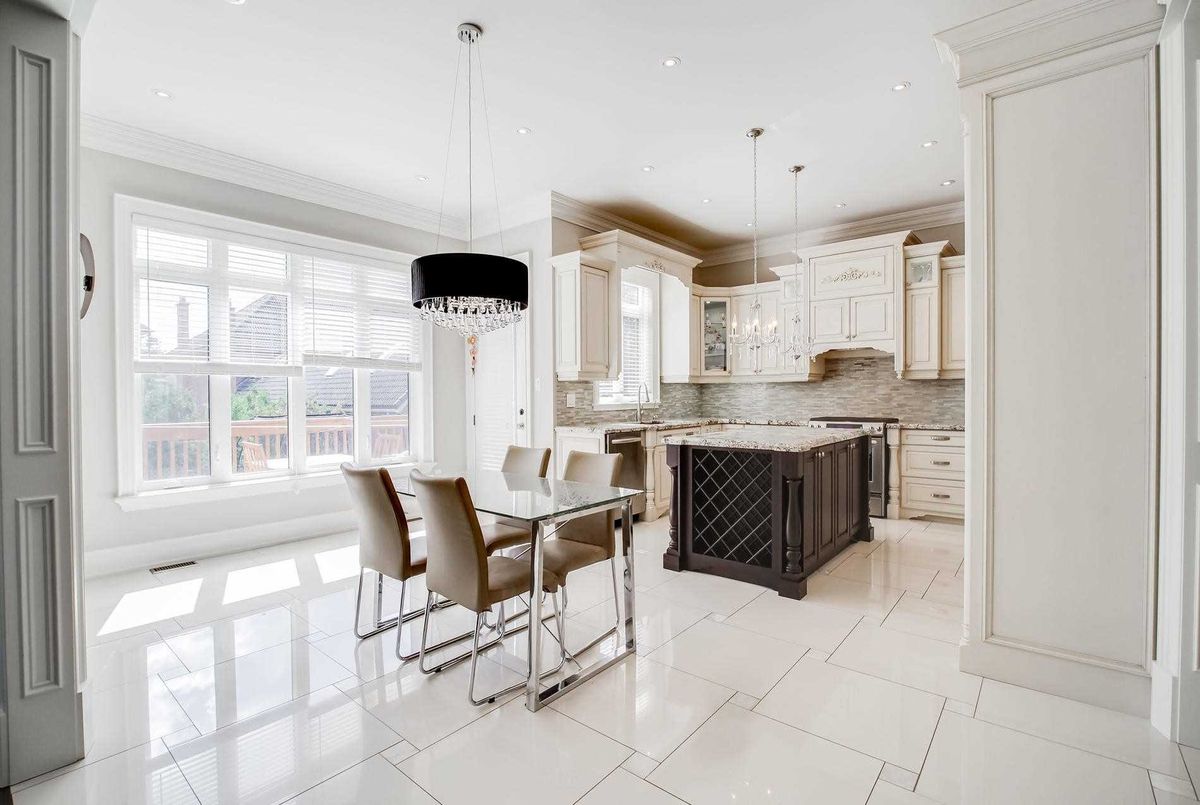 21 Frontier Dr 21 Frontier Dr Richmond Hill