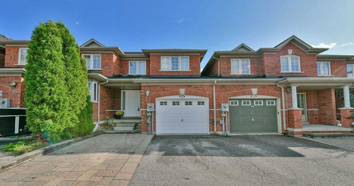 33 Christephen Cres Richmond Hill