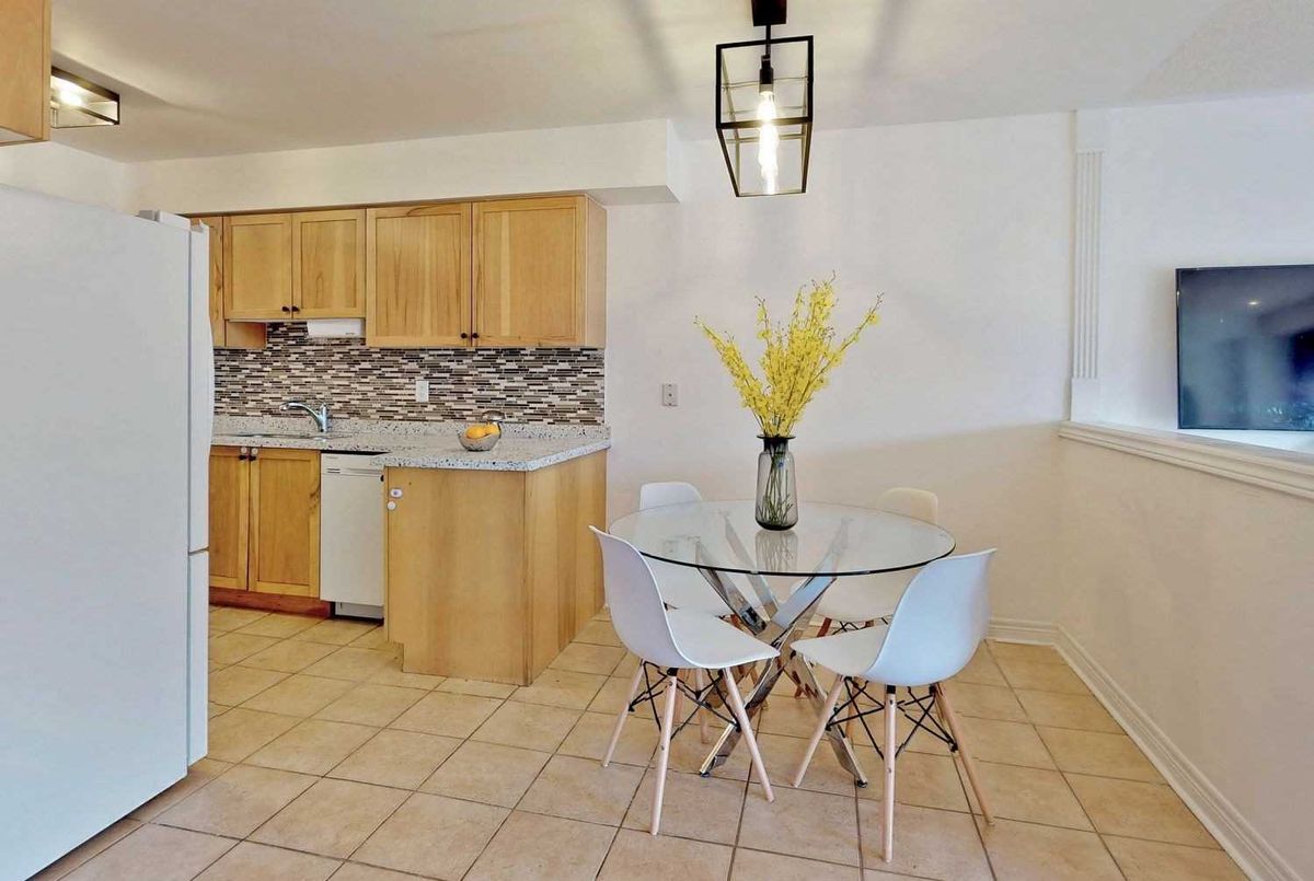 33 Christephen Cres 33 Christephen Cres Richmond Hill