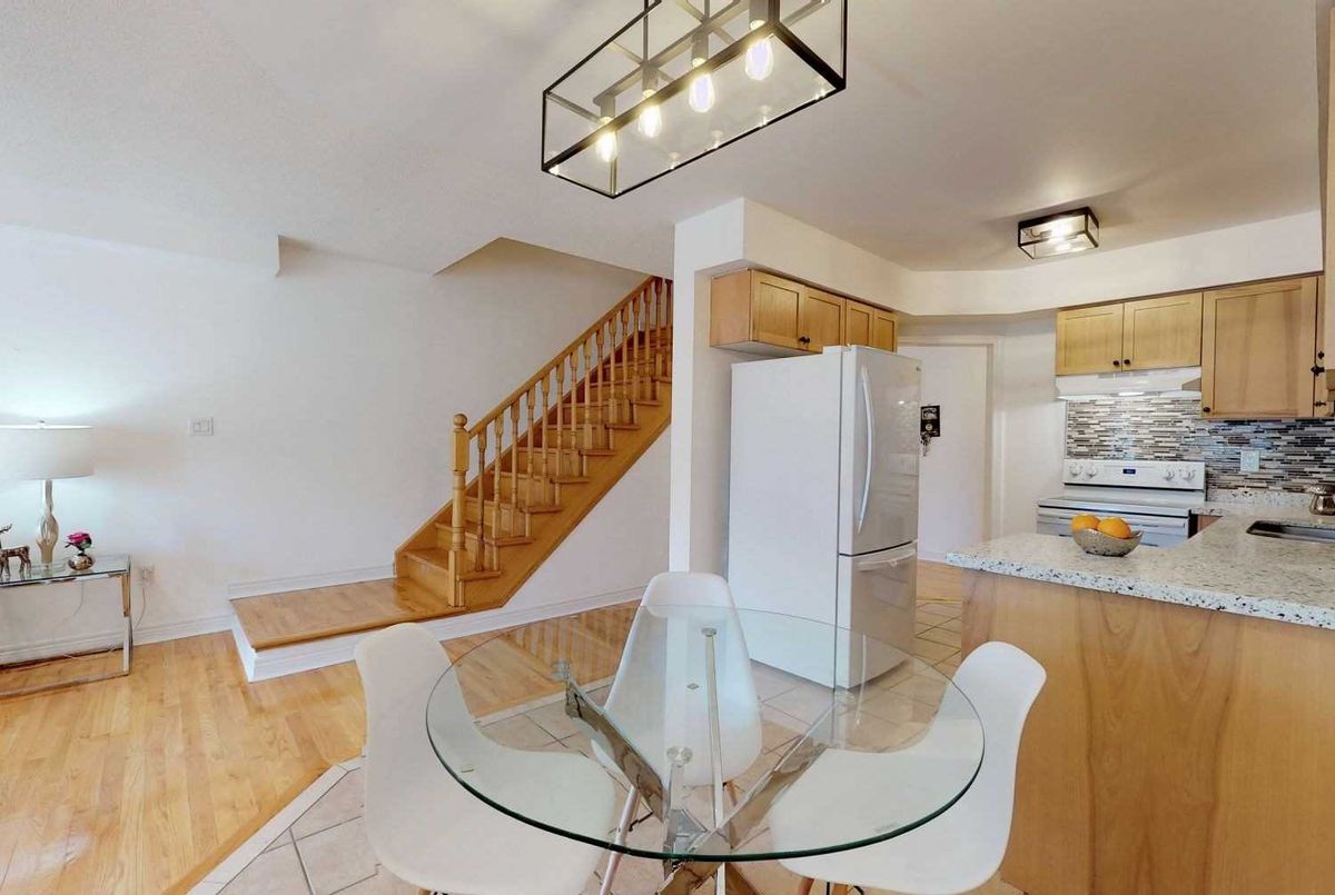 33 Christephen Cres 33 Christephen Cres Richmond Hill