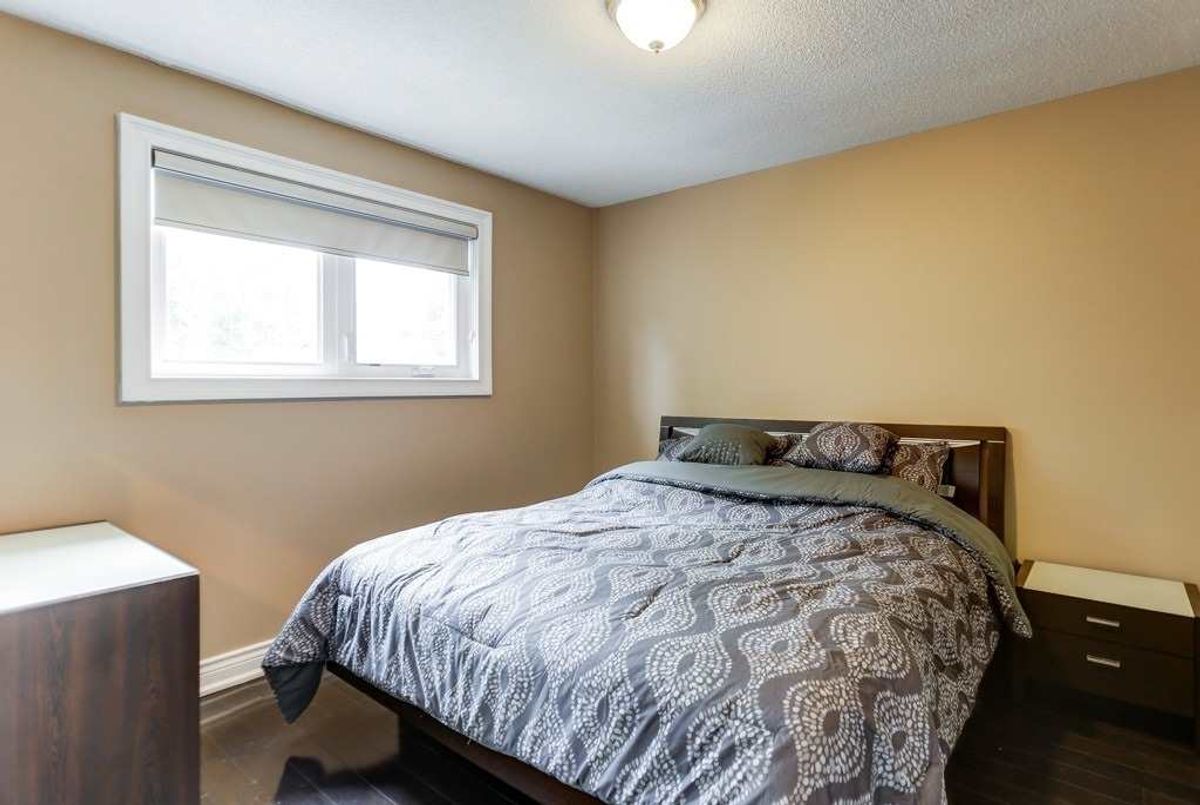 2 Hastings Dr 2 Hastings Dr Markham