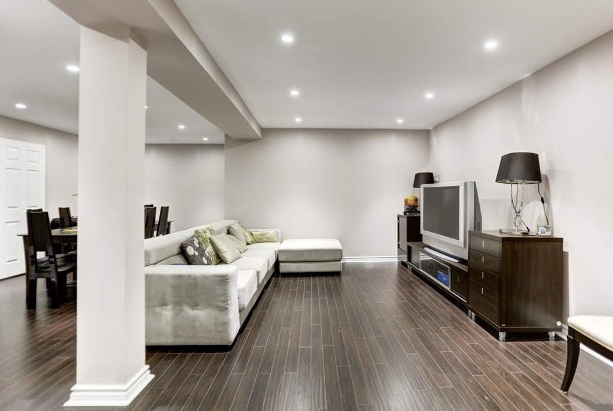 2 Hastings Dr 2 Hastings Dr Markham