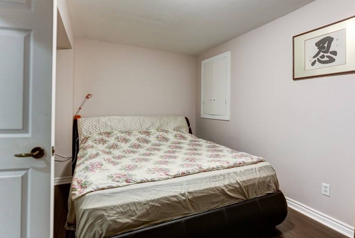 2 Hastings Dr 2 Hastings Dr Markham
