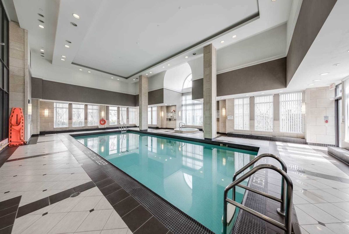 714-330 Red Maple Rd 714-330 Red Maple Rd Richmond Hill