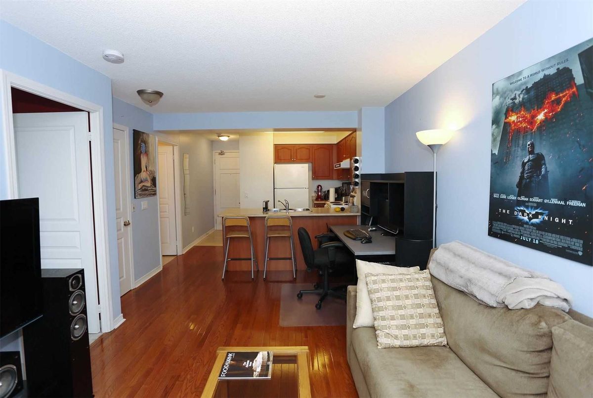 714-330 Red Maple Rd 714-330 Red Maple Rd Richmond Hill