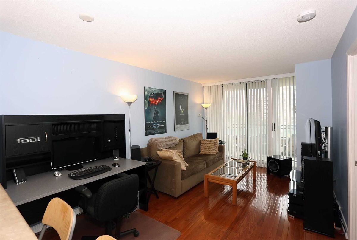 714-330 Red Maple Rd 714-330 Red Maple Rd Richmond Hill