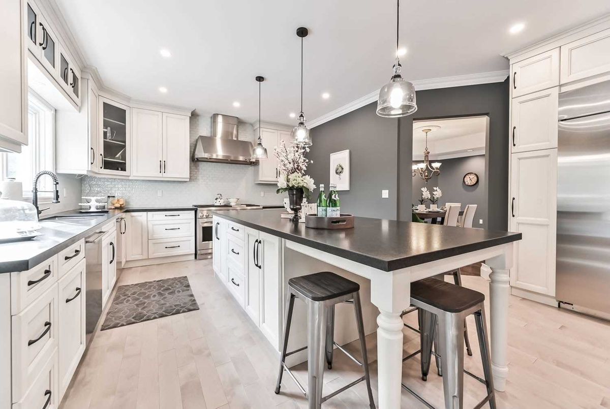 364 Mccaffrey Rd 364 Mccaffrey Rd Newmarket