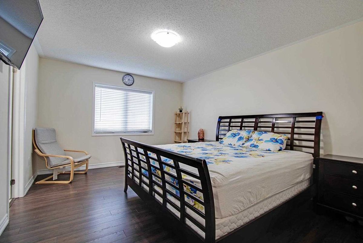 18 Faust Ridge Ave 18 Faust Ridge Ave Vaughan