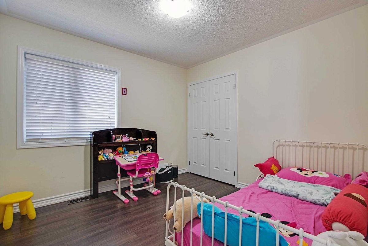 18 Faust Ridge Ave 18 Faust Ridge Ave Vaughan