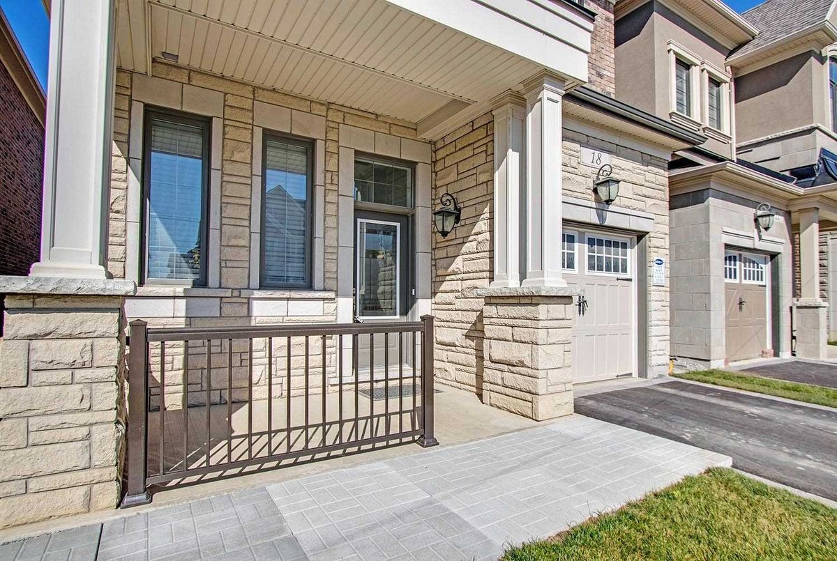 18 Faust Ridge Ave 18 Faust Ridge Ave Vaughan