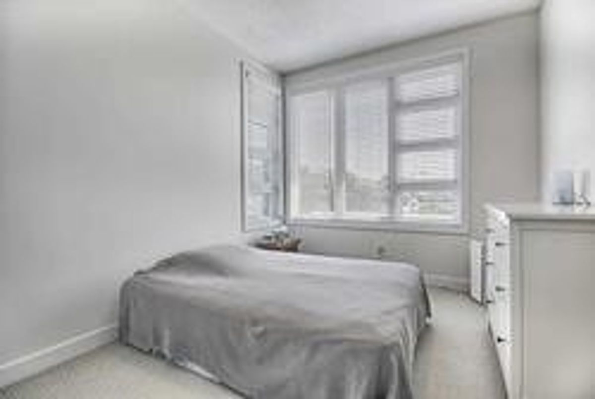 img-gallery