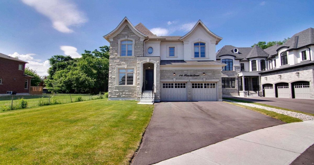 16 Petrolia Crt Richmond Hill