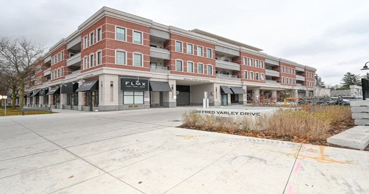 Ph11-20 Fred Varley Dr Markham