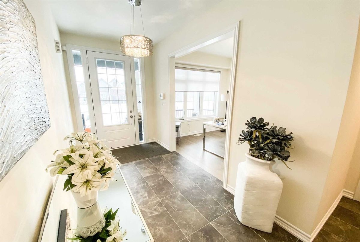 1553 Farrow Cres 1553 Farrow Cres Innisfil