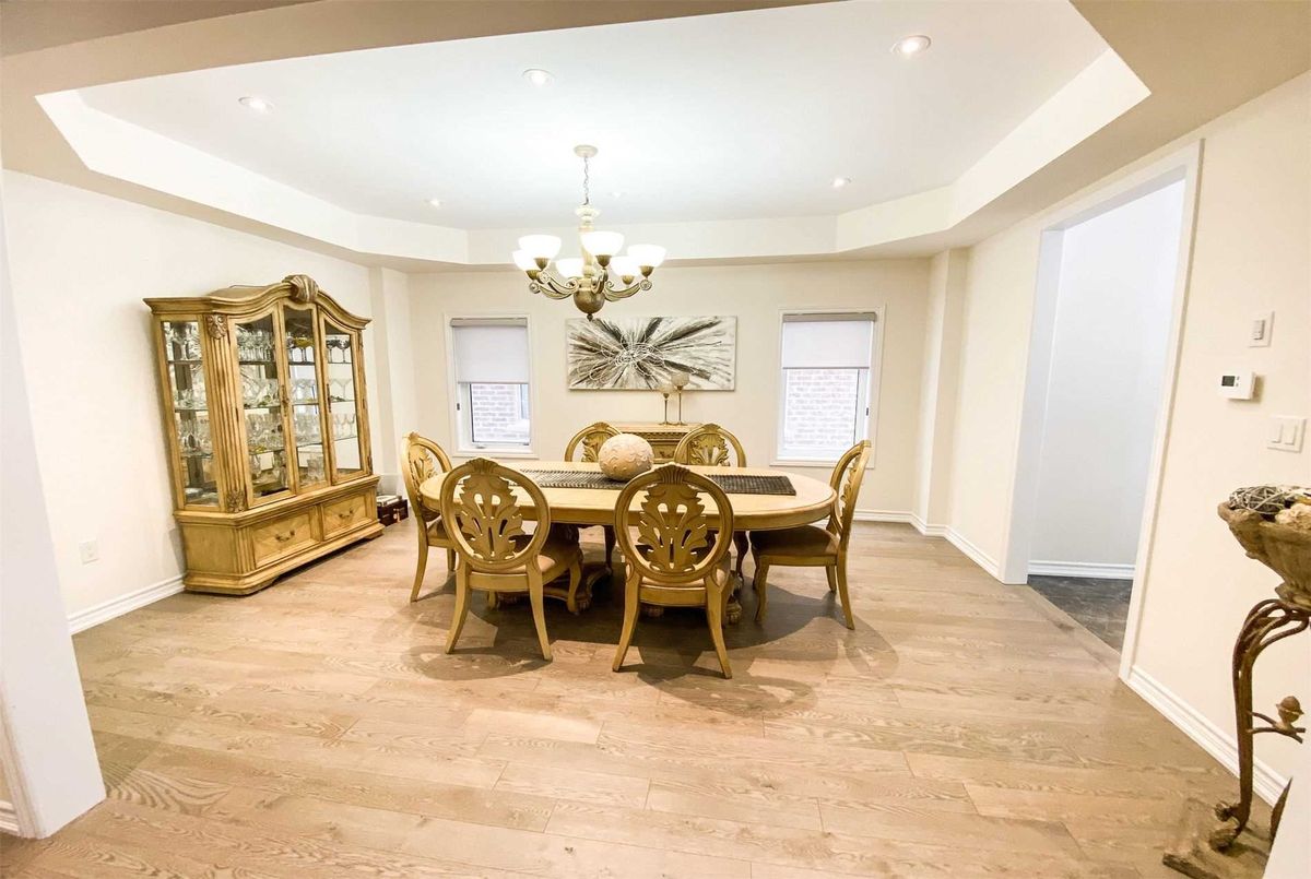 1553 Farrow Cres 1553 Farrow Cres Innisfil