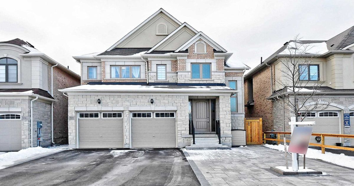 572 Somerville Dr Newmarket