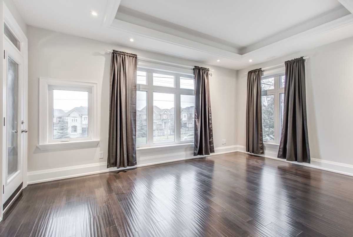 9737 Bathurst St 9737 Bathurst St Richmond Hill