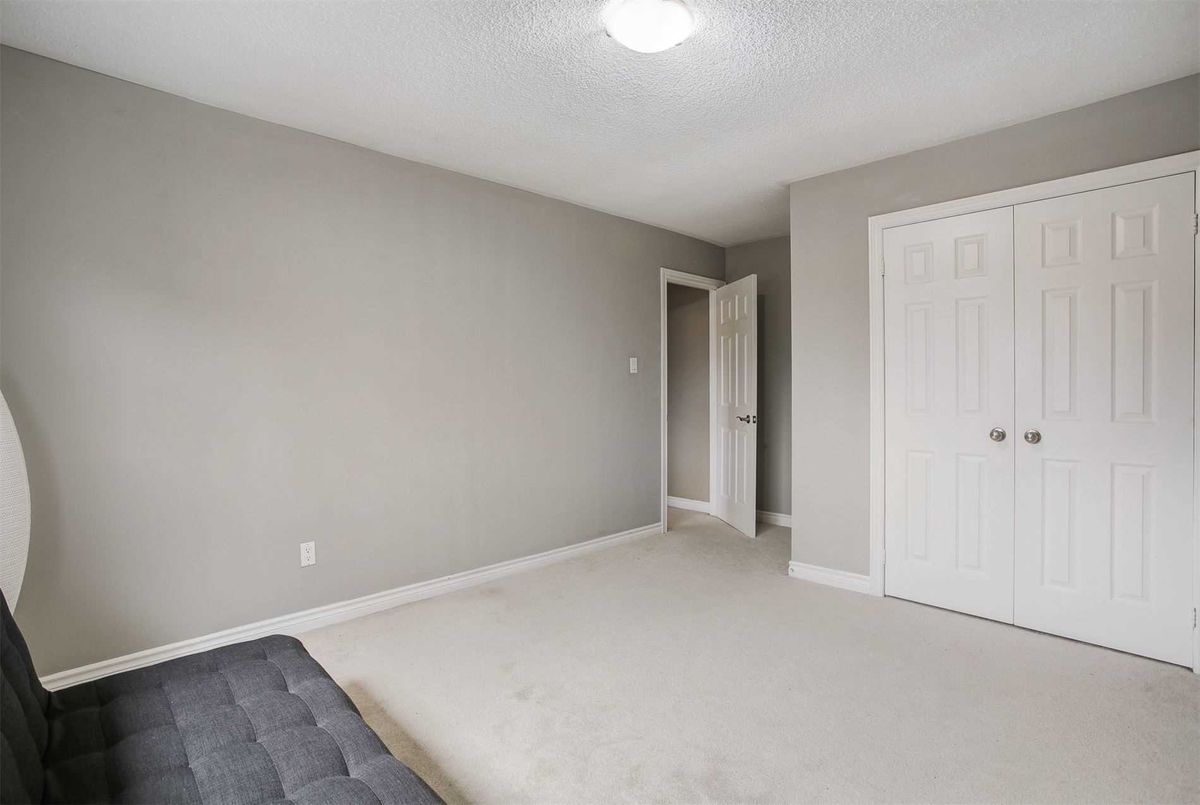 349 Savage Rd 349 Savage Rd Newmarket