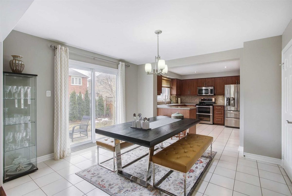 349 Savage Rd 349 Savage Rd Newmarket