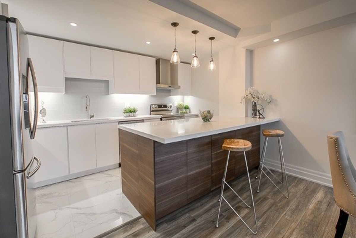 1003-60 Inverlochy Blvd 1003-60 Inverlochy Blvd Markham