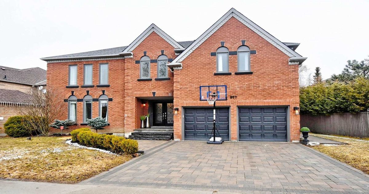 897 Lockwood Circ Newmarket