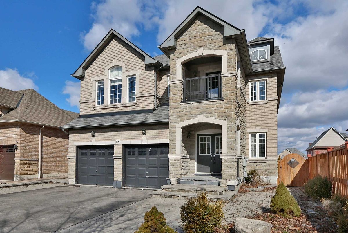 26 Bond Cres 26 Bond Cres Richmond Hill
