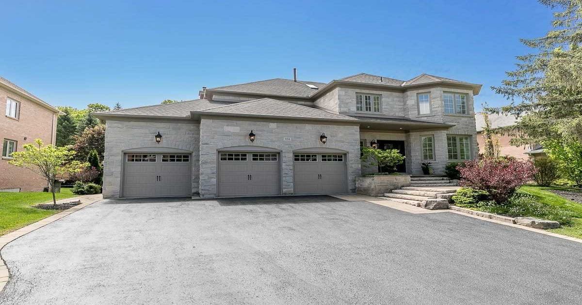 956 Lockwood Circ Newmarket