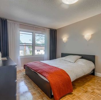 Condo 209 Castle Rock Dr Richmond Hill For {
  "AboveGradeFinishedArea": 0,
  "AboveGradeFinishedAreaSource": "",
  "AboveGradeFinishedAreaUnits": "",
  "Acreage": "",
  "Active": false,
  "Address": "209 Castle Rock Dr",
  "AirConditioning": "Central Air",
  "AirConditioningYN": true,
  "Amps": "",
  "Appliances": "",
  "ApproxAge": "",
  "ApproxSquareFootage": "1400-1599",
  "Area": "York",
  "AssessmentYear": "",
  "AssignmentYN": false,
  "AssociationAmenities": "",
  "AssociationFee": "",
  "AssociationFeeIncludes": "",
  "AssociationName": "",
  "AssociationYN": false,
  "Balcony": "",
  "Basement": "Finished,Walk-Out",
  "BasementYN": false,
  "BathroomsFull": 0,
  "BathroomsHalf": 0,
  "Bedrooms": 3,
  "BedroomsDisplay": "3",
  "BedroomsPlus": 0,
  "BedroomsTotal": 0,
  "BelowGradeFinishedArea": 0,
  "BelowGradeFinishedAreaSource": "",
  "BelowGradeFinishedAreaUnits": "",
  "Board": "Toronto Regional real Estate Board",
  "BuilderName": "",
  "BuildingAreaTotal": "1400-1599",
  "BuildingAreaUnits": "Sq Ft",
  "BuildingName": "",
  "BusinessName": "",
  "BusinessType": "",
  "BuyerAgencyCompensation": "2.5%",
  "BuyerAgencyCompensationType": "",
  "BuyerAgentAOR": "",
  "BuyerAgentEmail": "",
  "BuyerAgentFullName": "",
  "BuyerAgentId": "",
  "BuyerAgentMlsId": "",
  "BuyerAgentPhone": "",
  "BuyerOfficeId": "",
  "BuyerOfficeMlsId": "",
  "BuyerOfficeName": "",
  "BuyerOfficePhone": "",
  "CarportSpaces": 0,
  "Category": "MLS",
  "ChattelsYN": false,
  "City": "Richmond Hill",
  "ClassSearch": "Condo",
  "ClosedDate": "2020-06-15T00:00:00",
  "CoListAgentDesignation": "",
  "CoListAgentEmail": "",
  "CoListAgentID": "",
  "CoListAgentMLSID": "",
  "CoListAgentName": "",
  "CoListAgentPhone": "905-305-1600",
  "CoListOfficeID": "063000",
  "CoListOfficeMLSID": "063000",
  "CoListOfficeName": "HOMELIFE LANDMARK REALTY INC., BROKERAGE",
  "CommercialCondoFee": "",
  "CommercialCondoFeeFrequency": "",
  "CommercialCondoFees": "",
  "Commission": "2.5%",
  "Community": "North Richvale",
  "CommunityFeatures": "",
  "Condition": "",
  "ConditionalExpiryDate": "0001-01-01T00:00:00",
  "ConditionOfSale": "",
  "CondoCorpNumber": "",
  "ConsentToAdvertiseYN": false,
  "ConstructionMaterials": "",
  "ContactAfterExpiryYN": false,
  "ContractDate": "2020-06-08T00:00:00",
  "Cooling": "Central Air",
  "CoolingYN": true,
  "Country": "",
  "CoverPhoto": "https://media.remarketer.ca/PROPTX/N4784759-1.jpg?tr=di-propertynoimage_pj5ksb5iM,f-jpg,q-90",
  "CrossStreet": "Bathurst & Weldrick",
  "DaysOnMarket": 7,
  "DepositRequired": "",
  "Directions": "",
  "Disclosures": "",
  "DisplayAddress": "17-209 Castle Rock Dr",
  "DisplayAddressYN": true,
  "DistributeToInternetYN": true,
  "Drive": "",
  "Electric": "",
  "ElectricExpense": "",
  "ElectricOnPropertyYN": false,
  "ElectricYN": false,
  "ElementarySchool": "",
  "ElevatorYN": false,
  "Exclusions": "",
  "Expenses": "",
  "ExpiryDate": "2020-10-31T00:00:00",
  "Exposure": "",
  "Exterior": "",
  "ExteriorFeatures": "",
  "Extras": "Stainless Steele Frigidaire Fridge, Stove, Dishwasher. Samsung Washer & Dryer. Window Blinds & Coverings. Built-In, Wired Surround Sound Speakers. All Elf's, Central A/C, & Humidifier. (Hwt & Furnace (2019) Are Rented $85/M).",
  "FamilyRoom": "",
  "FireplaceTotal": 0,
  "FireplaceYN": false,
  "Flooring": "",
  "FloorPlans": "",
  "FoundationDetails": "",
  "Franchise": "",
  "FranchiseYN": false,
  "FurnishedYN": false,
  "GarageSpaces": 1.0,
  "GarageType": "Attached",
  "GarageYN": false,
  "GasYN": false,
  "Geometry": {
    "lon": -79.4571,
    "lat": 43.8547
  },
  "GymYN": false,
  "HeatingYN": false,
  "HeatSource": "Gas",
  "HeatType": "Forced Air",
  "HighSchool": "",
  "HoldoverDays": "",
  "id": "N4784759_PROPTX",
  "IDX": "N",
  "IDXYN": false,
  "Inclusions": "",
  "InteriorFeatures": "",
  "Kitchens": 1,
  "KitchensPlus": 0,
  "LandLeaseAmount": "",
  "LandLeaseYN": false,
  "LastStatus": "Sld",
  "Latitude": 43.8547,
  "LaundryFeatures": "",
  "LaundryLevel": "",
  "Lease": "",
  "LeaseAgreement": "",
  "LeaseAgreementYN": false,
  "LeaseFrequency": "",
  "LeaseTerm": "",
  "LegalDescription": "",
  "Level": "",
  "ListAgentDesignation": "",
  "ListAgentEmail": "",
  "ListAgentID": "9537746",
  "ListAgentMLSID": "9537746",
  "ListAgentName": "SAM FAYAZ, Salesperson",
  "ListAgentPhone": "905-305-1600",
  "ListAOR": "",
  "ListBrokerage": "HOMELIFE LANDMARK REALTY INC., BROKERAGE",
  "ListingEntryDate": "2020-06-08T00:00:00",
  "ListingId": "N4784759",
  "ListingKey": "N4784759",
  "ListOfficeID": "063000",
  "ListOfficeMLSID": "063000",
  "ListOfficePhone": "905-305-1600",
  "ListPrice": 598888,
  "ListPricePerUnit": 0,
  "ListPriceUnit": "",
  "LivingArea": "1400-1599",
  "LivingAreaSource": "",
  "LivingAreaUnits": "",
  "Locker": "None",
  "Longitude": -79.4571,
  "LotDepth": 0,
  "LotFeatures": "",
  "LotFront": 0,
  "LotIrregularities": "",
  "LotShape": "",
  "LotSizeArea": "",
  "LotSizeAreaUnits": "",
  "LotSizeCode": "",
  "LotSizeDimensions": "",
  "Maintenance": "462.00",
  "Media": [],
  "MediaChangeTimestamp": "2020-06-16T18:42:09",
  "MLS": "N4784759",
  "MLSLastStatus": "Sold",
  "MLSNumber": "N4784759",
  "MLSStatus": "Sold",
  "Municipality": "Richmond Hill",
  "MunicipalityDistrict": "Richmond Hill",
  "NewConstructionYN": false,
  "NumberOfBuildings": 0,
  "NumberOfUnitsTotal": 0,
  "OccupantType": "",
  "OpenHouses": [],
  "OpenHouseYN": false,
  "OriginalPrice": 598888,
  "OwnershipType": "",
  "ParcelNumber": "",
  "ParkingIncludedYN": false,
  "ParkingSpaces": 1,
  "PaymentFrequency": "",
  "PaymentMethod": "",
  "PetsPermitted": "Restrict",
  "PetsPermittedYN": false,
  "PhotoCount": 25,
  "PictureYN": false,
  "PoolFeatures": "",
  "PoolYN": false,
  "PossessionDate": "2020-08-15 00:00:00.0",
  "PostalCode": "L4C5M2",
  "PreviousListPrice": 598888,
  "PriceChange": false,
  "PriceChangeTimestamp": "0001-01-01T00:00:00",
  "PriorMlsStatus": "Sld",
  "PrivateEntrance": "",
  "PrivateEntranceYN": false,
  "PrivateRemarks": "",
  "PropertyAttachedYN": false,
  "PropertyCondition": "",
  "PropertyFeatures": "",
  "PropertyManagementCompany": "",
  "PropertyStyleSearch": "2 Storey",
  "PropertySubType": "Condo Townhouse",
  "PropertySubTypeSearch": "Condo",
  "PropertyType": "Condo",
  "PropertyTypeSearch": "Residential",
  "Province": "Ontario",
  "PublicRemarks": "***Fully Renovated*** Bright & Spacious Townhouse In The Most Sought-After Part Of Richmond Hill- North Richvale! Quiet & Safe Family Neighborhood. Open Concept Living & Dining Area W/ Walk Out To Terrace. Gorgeous Modern Kitchen W/ Tons Of Cabinet & Pantry Space, High-End Stainless Steele Appliances, Quartz Counter Top, All New Lighting & More. Above-Grade Rec Room/Office W/ Walk Out To Private Fenced-In Backyard W/ Gorgeous Perennial Garden. Shows A+++.",
  "PurchaseContractDate": "2020-06-15T00:00:00",
  "RemarksForClients": "***Fully Renovated*** Bright & Spacious Townhouse In The Most Sought-After Part Of Richmond Hill- North Richvale! Quiet & Safe Family Neighborhood. Open Concept Living & Dining Area W/ Walk Out To Terrace. Gorgeous Modern Kitchen W/ Tons Of Cabinet & Pantry Space, High-End Stainless Steele Appliances, Quartz Counter Top, All New Lighting & More. Above-Grade Rec Room/Office W/ Walk Out To Private Fenced-In Backyard W/ Gorgeous Perennial Garden. Shows A+++.",
  "Restricted": true,
  "RetirementYN": false,
  "RoadFrontageType": "",
  "RoadSurfaceType": "",
  "RollNumber": "",
  "Roof": "",
  "Rooms": [],
  "RoomsAboveGrade": 0,
  "RoomsBelowGrade": 0,
  "RoomsTotal": 0,
  "RoomsYN": false,
  "RTimestampSql": "2021-06-07T13:58:09.66",
  "SaleLease": "Sale",
  "SalesBrochure": "",
  "Sauna": "",
  "SaunaYN": false,
  "Sewers": "",
  "ShowingInstruction": "",
  "SignOnPropertyYN": false,
  "Sold": true,
  "SoldDate": "2020-06-15T00:00:00",
  "SoldPrice": 730000,
  "Source": "PROPTX",
  "SourceSystemID": "",
  "SpaFeatures": "",
  "SpaYN": false,
  "SPLP": 122,
  "SqFtRangeMax": 1599,
  "SqFtRangeMin": 1400,
  "SqFtTotal": 0,
  "StandardStatus": "",
  "Status": "U",
  "Stories": "",
  "StoriesTotal": "",
  "StreetAbbreviation": "",
  "StreetDirection": "",
  "StreetName": "Castle Rock",
  "StreetNumber": "209",
  "StreetSuffix": "Dr",
  "StreetSuffixCode": "",
  "StructureType": "",
  "Style": "2-Storey",
  "SubLeaseYN": false,
  "Summary": "listingkey:N4784759 | mls_number:N4784759 | community:North Richvale | property_type:Condo | property_subtype:Condo Townhouse | building_type:Condo Townhouse | building_style:2-Storey | list_price:598888 | list_date:6/8/2020 12:00:00 AM | sold_price:730000 | sold_date:6/15/2020 12:00:00 AM | bed:3 | bath:2 | active:False | sold:True | source:PROPTX | transaction:Sale | listing_office:HOMELIFE LANDMARK REALTY INC., BROKERAGE | thumbnail:https://media.remarketer.ca/PROPTX/N4784759-1.jpg?tr=di-propertynoimage_pj5ksb5iM,f-jpg,w-600,h-600,q-90,c-maintain_ratio,fo-center",
  "SurveyType": "",
  "SurveyYear": "",
  "SurveyYN": false,
  "SuspendedDate": "0001-01-01T00:00:00",
  "TaxAssessedValue": "",
  "Taxes": 2780,
  "TaxLegalDescription": "",
  "TaxYear": "2020",
  "TenantPays": "",
  "TerminatedDate": "0001-01-01T00:00:00",
  "Thumbnail": "https://media.remarketer.ca/PROPTX/N4784759-1.jpg?tr=di-propertynoimage_pj5ksb5iM,f-jpg,w-600,h-600,q-90,c-maintain_ratio,fo-center",
  "TimeShareYN": false,
  "TimestampSql": "2020-06-16T18:42:09",
  "TMI": "",
  "TotalArea": "1400-1599",
  "TotalAreaUnit": "",
  "TotalParkingSpaces": 2,
  "Type": "Condo Townhouse",
  "TypeSearch": "Row/Townhouse",
  "UFFI": "",
  "UnitNumber": "17",
  "Units": "",
  "UnparsedAddress": "",
  "Use": "",
  "Utilities": "",
  "UtilityExpenses": "",
  "View": "",
  "VirtualTour3DURL": "",
  "VirtualTourURL": "https://www.propertyvision.ca/tour/807#matterport",
  "VirtualTourURLUnbranded": "https://www.propertyvision.ca/tour/807#matterport",
  "Volts": "",
  "Warranty": "",
  "WarrantyYN": false,
  "Washrooms": 2,
  "Water": "",
  "WaterBodyName": "",
  "WaterBodyType": "",
  "WaterExpense": "",
  "Waterfront": "",
  "WaterFrontage": "",
  "WaterFrontageFt": "",
  "WaterfrontYN": false,
  "WaterIncluded": "",
  "WaterSupplyTypes": "",
  "WaterView": "",
  "WaterYN": false,
  "WellCapacity": "",
  "WellCapacityUnits": "",
  "WellDepth": "",
  "WellDepthUnits": "",
  "Winterized": "",
  "YearBuilt": "",
  "Zoning": ""
}.(string)property[