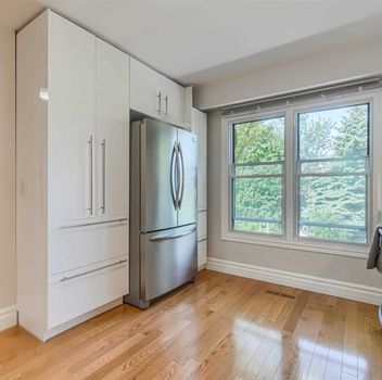 Condo 209 Castle Rock Dr Richmond Hill For {
  "AboveGradeFinishedArea": 0,
  "AboveGradeFinishedAreaSource": "",
  "AboveGradeFinishedAreaUnits": "",
  "Acreage": "",
  "Active": false,
  "Address": "209 Castle Rock Dr",
  "AirConditioning": "Central Air",
  "AirConditioningYN": true,
  "Amps": "",
  "Appliances": "",
  "ApproxAge": "",
  "ApproxSquareFootage": "1400-1599",
  "Area": "York",
  "AssessmentYear": "",
  "AssignmentYN": false,
  "AssociationAmenities": "",
  "AssociationFee": "",
  "AssociationFeeIncludes": "",
  "AssociationName": "",
  "AssociationYN": false,
  "Balcony": "",
  "Basement": "Finished,Walk-Out",
  "BasementYN": false,
  "BathroomsFull": 0,
  "BathroomsHalf": 0,
  "Bedrooms": 3,
  "BedroomsDisplay": "3",
  "BedroomsPlus": 0,
  "BedroomsTotal": 0,
  "BelowGradeFinishedArea": 0,
  "BelowGradeFinishedAreaSource": "",
  "BelowGradeFinishedAreaUnits": "",
  "Board": "Toronto Regional real Estate Board",
  "BuilderName": "",
  "BuildingAreaTotal": "1400-1599",
  "BuildingAreaUnits": "Sq Ft",
  "BuildingName": "",
  "BusinessName": "",
  "BusinessType": "",
  "BuyerAgencyCompensation": "2.5%",
  "BuyerAgencyCompensationType": "",
  "BuyerAgentAOR": "",
  "BuyerAgentEmail": "",
  "BuyerAgentFullName": "",
  "BuyerAgentId": "",
  "BuyerAgentMlsId": "",
  "BuyerAgentPhone": "",
  "BuyerOfficeId": "",
  "BuyerOfficeMlsId": "",
  "BuyerOfficeName": "",
  "BuyerOfficePhone": "",
  "CarportSpaces": 0,
  "Category": "MLS",
  "ChattelsYN": false,
  "City": "Richmond Hill",
  "ClassSearch": "Condo",
  "ClosedDate": "2020-06-15T00:00:00",
  "CoListAgentDesignation": "",
  "CoListAgentEmail": "",
  "CoListAgentID": "",
  "CoListAgentMLSID": "",
  "CoListAgentName": "",
  "CoListAgentPhone": "905-305-1600",
  "CoListOfficeID": "063000",
  "CoListOfficeMLSID": "063000",
  "CoListOfficeName": "HOMELIFE LANDMARK REALTY INC., BROKERAGE",
  "CommercialCondoFee": "",
  "CommercialCondoFeeFrequency": "",
  "CommercialCondoFees": "",
  "Commission": "2.5%",
  "Community": "North Richvale",
  "CommunityFeatures": "",
  "Condition": "",
  "ConditionalExpiryDate": "0001-01-01T00:00:00",
  "ConditionOfSale": "",
  "CondoCorpNumber": "",
  "ConsentToAdvertiseYN": false,
  "ConstructionMaterials": "",
  "ContactAfterExpiryYN": false,
  "ContractDate": "2020-06-08T00:00:00",
  "Cooling": "Central Air",
  "CoolingYN": true,
  "Country": "",
  "CoverPhoto": "https://media.remarketer.ca/PROPTX/N4784759-1.jpg?tr=di-propertynoimage_pj5ksb5iM,f-jpg,q-90",
  "CrossStreet": "Bathurst & Weldrick",
  "DaysOnMarket": 7,
  "DepositRequired": "",
  "Directions": "",
  "Disclosures": "",
  "DisplayAddress": "17-209 Castle Rock Dr",
  "DisplayAddressYN": true,
  "DistributeToInternetYN": true,
  "Drive": "",
  "Electric": "",
  "ElectricExpense": "",
  "ElectricOnPropertyYN": false,
  "ElectricYN": false,
  "ElementarySchool": "",
  "ElevatorYN": false,
  "Exclusions": "",
  "Expenses": "",
  "ExpiryDate": "2020-10-31T00:00:00",
  "Exposure": "",
  "Exterior": "",
  "ExteriorFeatures": "",
  "Extras": "Stainless Steele Frigidaire Fridge, Stove, Dishwasher. Samsung Washer & Dryer. Window Blinds & Coverings. Built-In, Wired Surround Sound Speakers. All Elf's, Central A/C, & Humidifier. (Hwt & Furnace (2019) Are Rented $85/M).",
  "FamilyRoom": "",
  "FireplaceTotal": 0,
  "FireplaceYN": false,
  "Flooring": "",
  "FloorPlans": "",
  "FoundationDetails": "",
  "Franchise": "",
  "FranchiseYN": false,
  "FurnishedYN": false,
  "GarageSpaces": 1.0,
  "GarageType": "Attached",
  "GarageYN": false,
  "GasYN": false,
  "Geometry": {
    "lon": -79.4571,
    "lat": 43.8547
  },
  "GymYN": false,
  "HeatingYN": false,
  "HeatSource": "Gas",
  "HeatType": "Forced Air",
  "HighSchool": "",
  "HoldoverDays": "",
  "id": "N4784759_PROPTX",
  "IDX": "N",
  "IDXYN": false,
  "Inclusions": "",
  "InteriorFeatures": "",
  "Kitchens": 1,
  "KitchensPlus": 0,
  "LandLeaseAmount": "",
  "LandLeaseYN": false,
  "LastStatus": "Sld",
  "Latitude": 43.8547,
  "LaundryFeatures": "",
  "LaundryLevel": "",
  "Lease": "",
  "LeaseAgreement": "",
  "LeaseAgreementYN": false,
  "LeaseFrequency": "",
  "LeaseTerm": "",
  "LegalDescription": "",
  "Level": "",
  "ListAgentDesignation": "",
  "ListAgentEmail": "",
  "ListAgentID": "9537746",
  "ListAgentMLSID": "9537746",
  "ListAgentName": "SAM FAYAZ, Salesperson",
  "ListAgentPhone": "905-305-1600",
  "ListAOR": "",
  "ListBrokerage": "HOMELIFE LANDMARK REALTY INC., BROKERAGE",
  "ListingEntryDate": "2020-06-08T00:00:00",
  "ListingId": "N4784759",
  "ListingKey": "N4784759",
  "ListOfficeID": "063000",
  "ListOfficeMLSID": "063000",
  "ListOfficePhone": "905-305-1600",
  "ListPrice": 598888,
  "ListPricePerUnit": 0,
  "ListPriceUnit": "",
  "LivingArea": "1400-1599",
  "LivingAreaSource": "",
  "LivingAreaUnits": "",
  "Locker": "None",
  "Longitude": -79.4571,
  "LotDepth": 0,
  "LotFeatures": "",
  "LotFront": 0,
  "LotIrregularities": "",
  "LotShape": "",
  "LotSizeArea": "",
  "LotSizeAreaUnits": "",
  "LotSizeCode": "",
  "LotSizeDimensions": "",
  "Maintenance": "462.00",
  "Media": [],
  "MediaChangeTimestamp": "2020-06-16T18:42:09",
  "MLS": "N4784759",
  "MLSLastStatus": "Sold",
  "MLSNumber": "N4784759",
  "MLSStatus": "Sold",
  "Municipality": "Richmond Hill",
  "MunicipalityDistrict": "Richmond Hill",
  "NewConstructionYN": false,
  "NumberOfBuildings": 0,
  "NumberOfUnitsTotal": 0,
  "OccupantType": "",
  "OpenHouses": [],
  "OpenHouseYN": false,
  "OriginalPrice": 598888,
  "OwnershipType": "",
  "ParcelNumber": "",
  "ParkingIncludedYN": false,
  "ParkingSpaces": 1,
  "PaymentFrequency": "",
  "PaymentMethod": "",
  "PetsPermitted": "Restrict",
  "PetsPermittedYN": false,
  "PhotoCount": 25,
  "PictureYN": false,
  "PoolFeatures": "",
  "PoolYN": false,
  "PossessionDate": "2020-08-15 00:00:00.0",
  "PostalCode": "L4C5M2",
  "PreviousListPrice": 598888,
  "PriceChange": false,
  "PriceChangeTimestamp": "0001-01-01T00:00:00",
  "PriorMlsStatus": "Sld",
  "PrivateEntrance": "",
  "PrivateEntranceYN": false,
  "PrivateRemarks": "",
  "PropertyAttachedYN": false,
  "PropertyCondition": "",
  "PropertyFeatures": "",
  "PropertyManagementCompany": "",
  "PropertyStyleSearch": "2 Storey",
  "PropertySubType": "Condo Townhouse",
  "PropertySubTypeSearch": "Condo",
  "PropertyType": "Condo",
  "PropertyTypeSearch": "Residential",
  "Province": "Ontario",
  "PublicRemarks": "***Fully Renovated*** Bright & Spacious Townhouse In The Most Sought-After Part Of Richmond Hill- North Richvale! Quiet & Safe Family Neighborhood. Open Concept Living & Dining Area W/ Walk Out To Terrace. Gorgeous Modern Kitchen W/ Tons Of Cabinet & Pantry Space, High-End Stainless Steele Appliances, Quartz Counter Top, All New Lighting & More. Above-Grade Rec Room/Office W/ Walk Out To Private Fenced-In Backyard W/ Gorgeous Perennial Garden. Shows A+++.",
  "PurchaseContractDate": "2020-06-15T00:00:00",
  "RemarksForClients": "***Fully Renovated*** Bright & Spacious Townhouse In The Most Sought-After Part Of Richmond Hill- North Richvale! Quiet & Safe Family Neighborhood. Open Concept Living & Dining Area W/ Walk Out To Terrace. Gorgeous Modern Kitchen W/ Tons Of Cabinet & Pantry Space, High-End Stainless Steele Appliances, Quartz Counter Top, All New Lighting & More. Above-Grade Rec Room/Office W/ Walk Out To Private Fenced-In Backyard W/ Gorgeous Perennial Garden. Shows A+++.",
  "Restricted": true,
  "RetirementYN": false,
  "RoadFrontageType": "",
  "RoadSurfaceType": "",
  "RollNumber": "",
  "Roof": "",
  "Rooms": [],
  "RoomsAboveGrade": 0,
  "RoomsBelowGrade": 0,
  "RoomsTotal": 0,
  "RoomsYN": false,
  "RTimestampSql": "2021-06-07T13:58:09.66",
  "SaleLease": "Sale",
  "SalesBrochure": "",
  "Sauna": "",
  "SaunaYN": false,
  "Sewers": "",
  "ShowingInstruction": "",
  "SignOnPropertyYN": false,
  "Sold": true,
  "SoldDate": "2020-06-15T00:00:00",
  "SoldPrice": 730000,
  "Source": "PROPTX",
  "SourceSystemID": "",
  "SpaFeatures": "",
  "SpaYN": false,
  "SPLP": 122,
  "SqFtRangeMax": 1599,
  "SqFtRangeMin": 1400,
  "SqFtTotal": 0,
  "StandardStatus": "",
  "Status": "U",
  "Stories": "",
  "StoriesTotal": "",
  "StreetAbbreviation": "",
  "StreetDirection": "",
  "StreetName": "Castle Rock",
  "StreetNumber": "209",
  "StreetSuffix": "Dr",
  "StreetSuffixCode": "",
  "StructureType": "",
  "Style": "2-Storey",
  "SubLeaseYN": false,
  "Summary": "listingkey:N4784759 | mls_number:N4784759 | community:North Richvale | property_type:Condo | property_subtype:Condo Townhouse | building_type:Condo Townhouse | building_style:2-Storey | list_price:598888 | list_date:6/8/2020 12:00:00 AM | sold_price:730000 | sold_date:6/15/2020 12:00:00 AM | bed:3 | bath:2 | active:False | sold:True | source:PROPTX | transaction:Sale | listing_office:HOMELIFE LANDMARK REALTY INC., BROKERAGE | thumbnail:https://media.remarketer.ca/PROPTX/N4784759-1.jpg?tr=di-propertynoimage_pj5ksb5iM,f-jpg,w-600,h-600,q-90,c-maintain_ratio,fo-center",
  "SurveyType": "",
  "SurveyYear": "",
  "SurveyYN": false,
  "SuspendedDate": "0001-01-01T00:00:00",
  "TaxAssessedValue": "",
  "Taxes": 2780,
  "TaxLegalDescription": "",
  "TaxYear": "2020",
  "TenantPays": "",
  "TerminatedDate": "0001-01-01T00:00:00",
  "Thumbnail": "https://media.remarketer.ca/PROPTX/N4784759-1.jpg?tr=di-propertynoimage_pj5ksb5iM,f-jpg,w-600,h-600,q-90,c-maintain_ratio,fo-center",
  "TimeShareYN": false,
  "TimestampSql": "2020-06-16T18:42:09",
  "TMI": "",
  "TotalArea": "1400-1599",
  "TotalAreaUnit": "",
  "TotalParkingSpaces": 2,
  "Type": "Condo Townhouse",
  "TypeSearch": "Row/Townhouse",
  "UFFI": "",
  "UnitNumber": "17",
  "Units": "",
  "UnparsedAddress": "",
  "Use": "",
  "Utilities": "",
  "UtilityExpenses": "",
  "View": "",
  "VirtualTour3DURL": "",
  "VirtualTourURL": "https://www.propertyvision.ca/tour/807#matterport",
  "VirtualTourURLUnbranded": "https://www.propertyvision.ca/tour/807#matterport",
  "Volts": "",
  "Warranty": "",
  "WarrantyYN": false,
  "Washrooms": 2,
  "Water": "",
  "WaterBodyName": "",
  "WaterBodyType": "",
  "WaterExpense": "",
  "Waterfront": "",
  "WaterFrontage": "",
  "WaterFrontageFt": "",
  "WaterfrontYN": false,
  "WaterIncluded": "",
  "WaterSupplyTypes": "",
  "WaterView": "",
  "WaterYN": false,
  "WellCapacity": "",
  "WellCapacityUnits": "",
  "WellDepth": "",
  "WellDepthUnits": "",
  "Winterized": "",
  "YearBuilt": "",
  "Zoning": ""
}.(string)property[