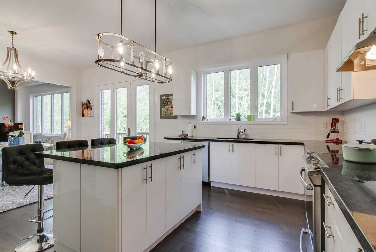 1625 Emberton Way W 1625 Emberton Way W Innisfil