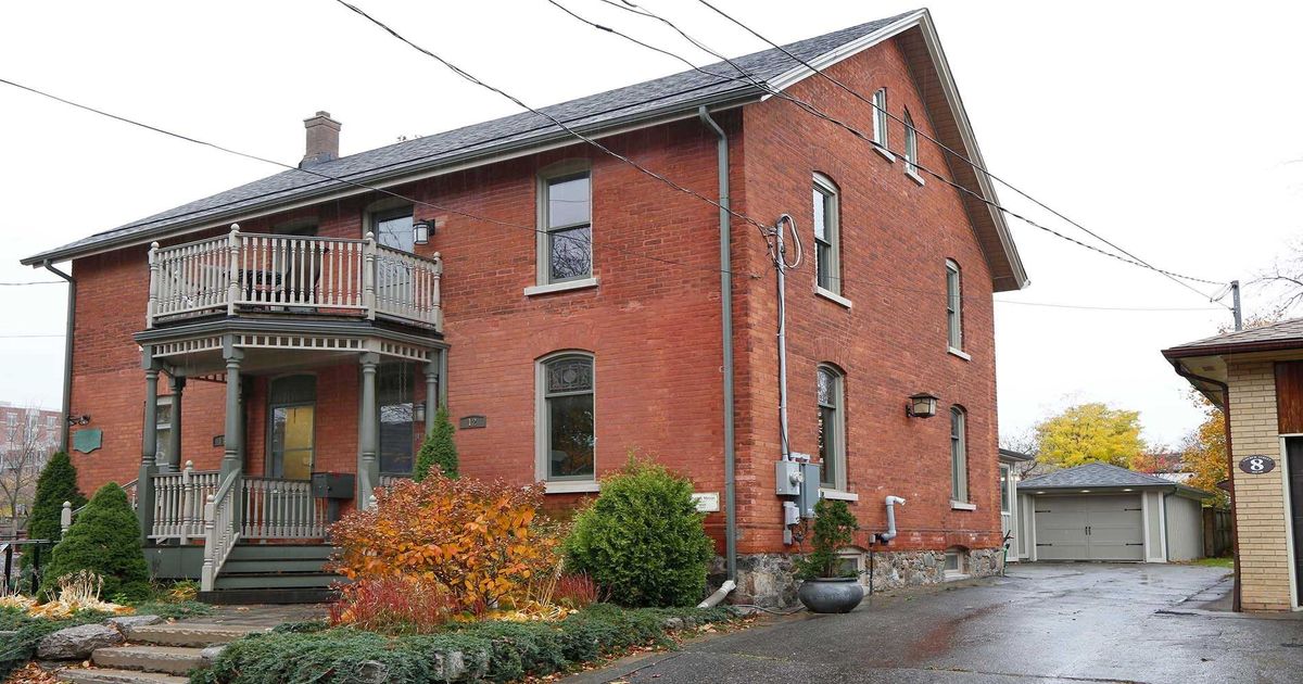 12 Church St S Richmond Hill