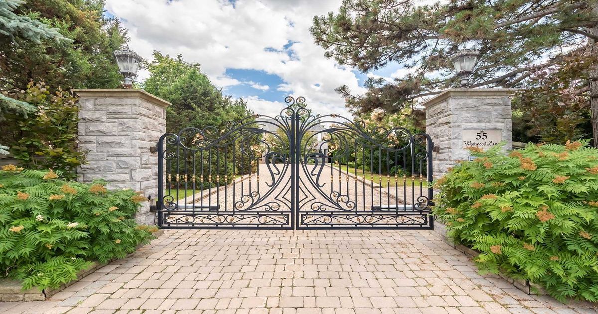 55 Westwood Lane Richmond Hill