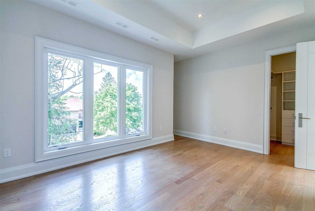 11 Dunvegan Dr N 11 Dunvegan Dr N Richmond Hill