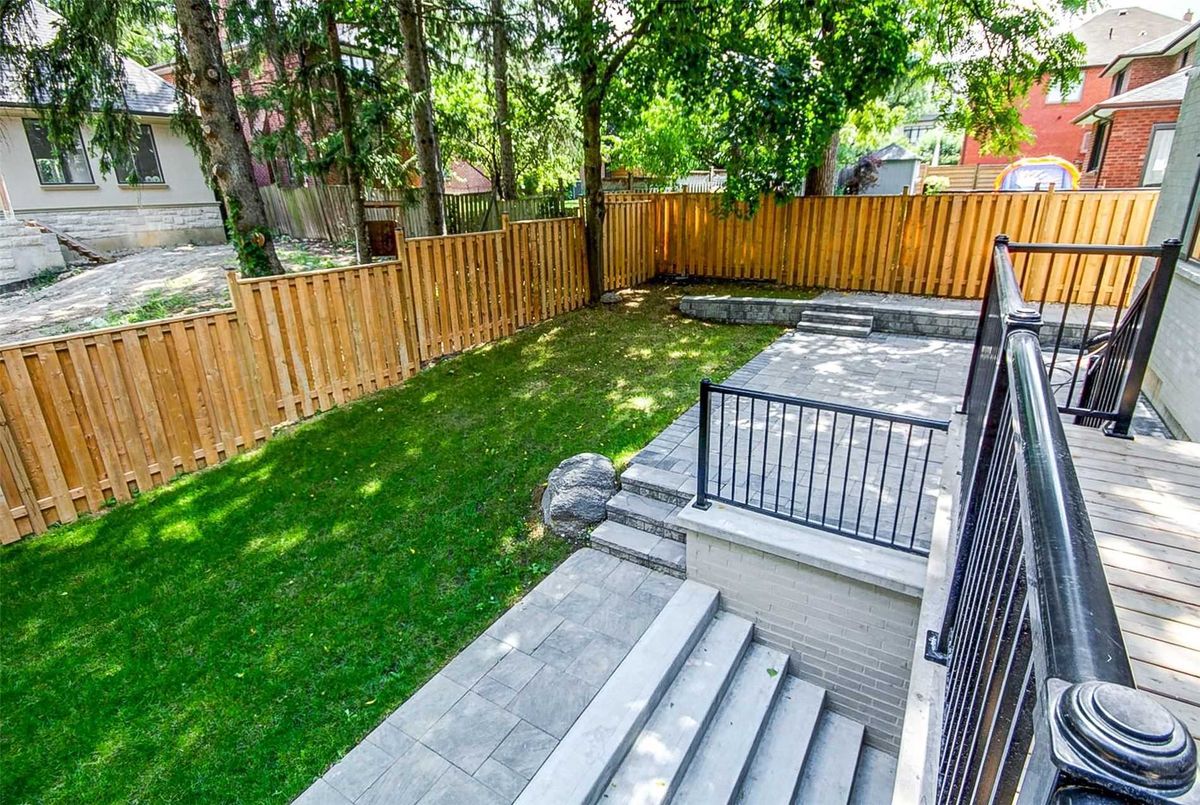 11 Dunvegan Dr N 11 Dunvegan Dr N Richmond Hill