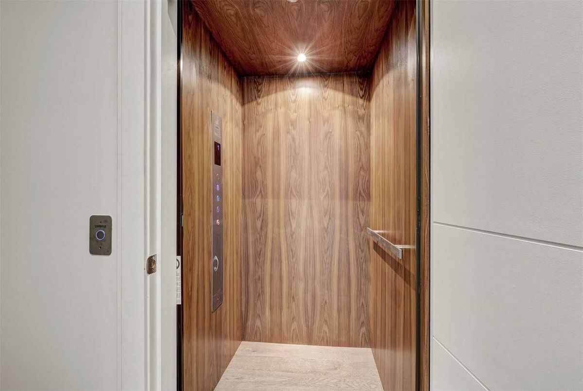img-gallery