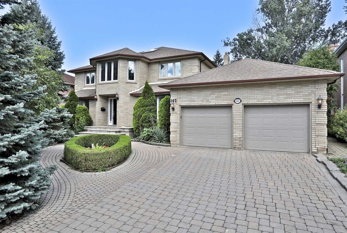 142 Old Surrey Lane 142 Old Surrey Lane Richmond Hill