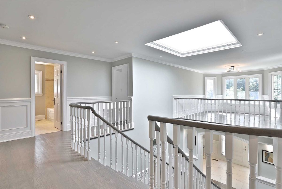 142 Old Surrey Lane 142 Old Surrey Lane Richmond Hill