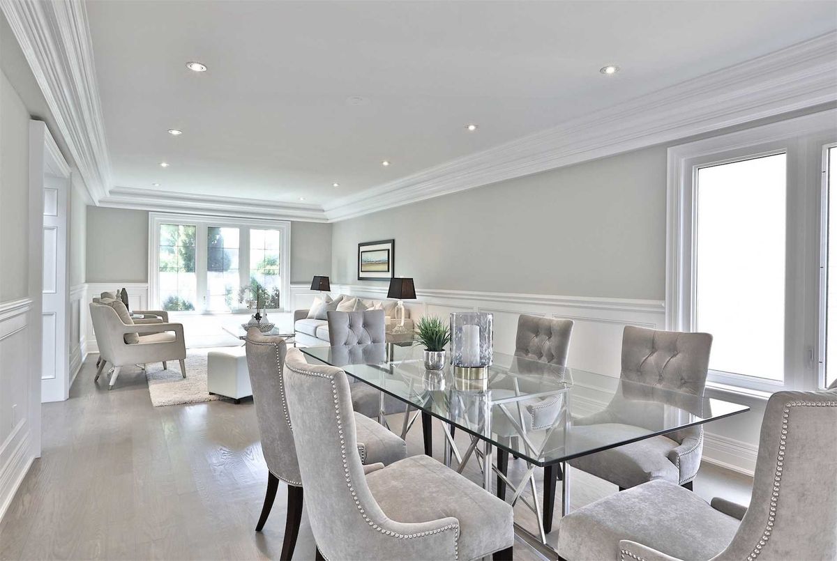 142 Old Surrey Lane 142 Old Surrey Lane Richmond Hill
