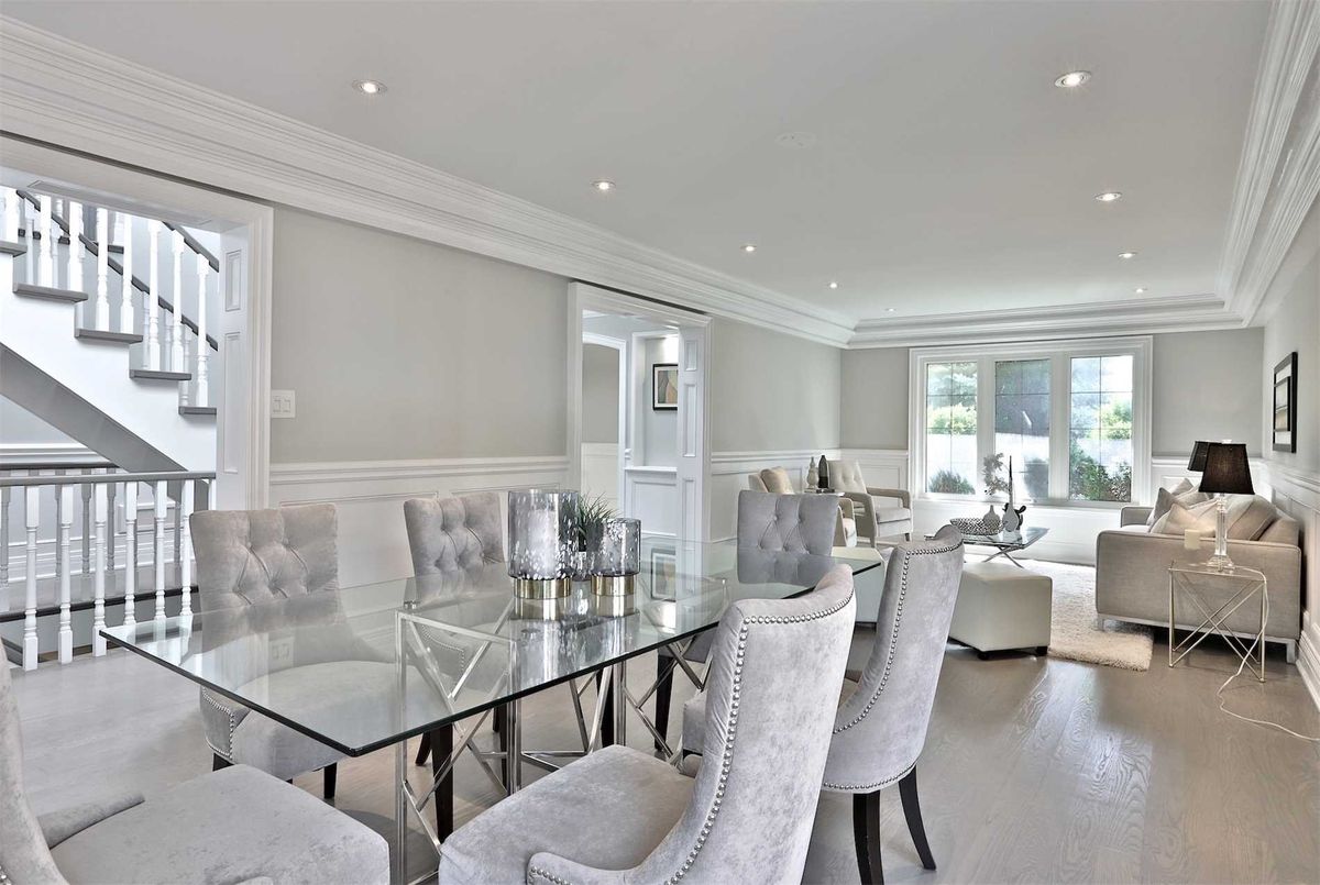 142 Old Surrey Lane 142 Old Surrey Lane Richmond Hill