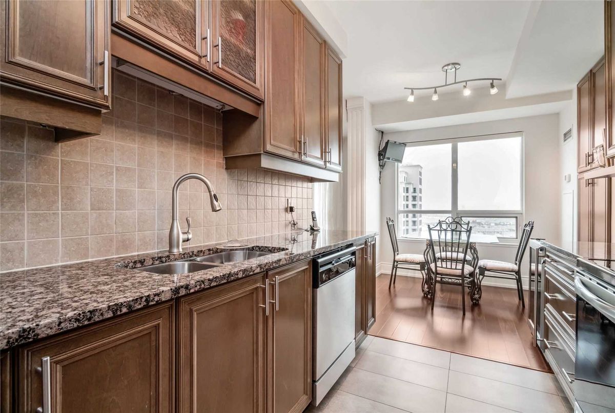 1406-9235 Jane St 1406-9235 Jane St Vaughan