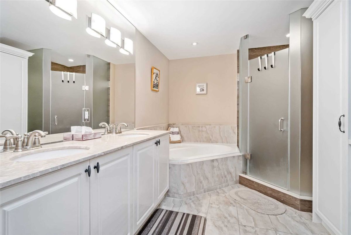 1406-9235 Jane St 1406-9235 Jane St Vaughan