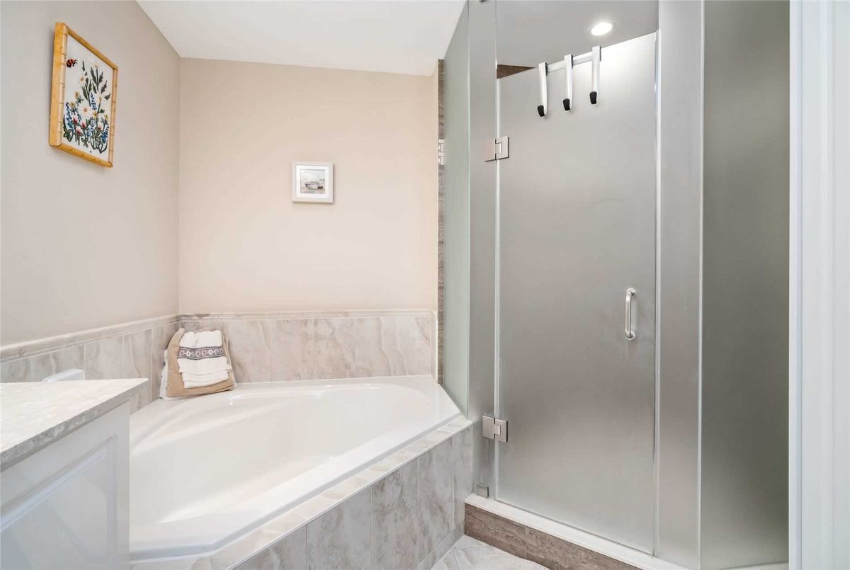 1406-9235 Jane St 1406-9235 Jane St Vaughan