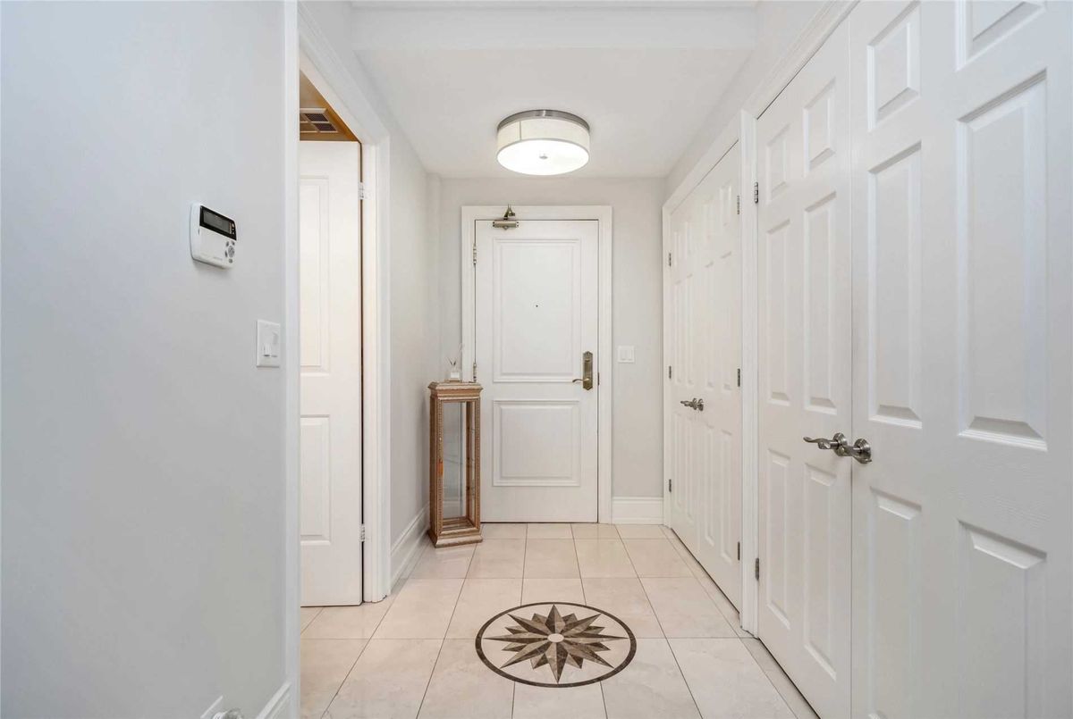 1406-9235 Jane St 1406-9235 Jane St Vaughan