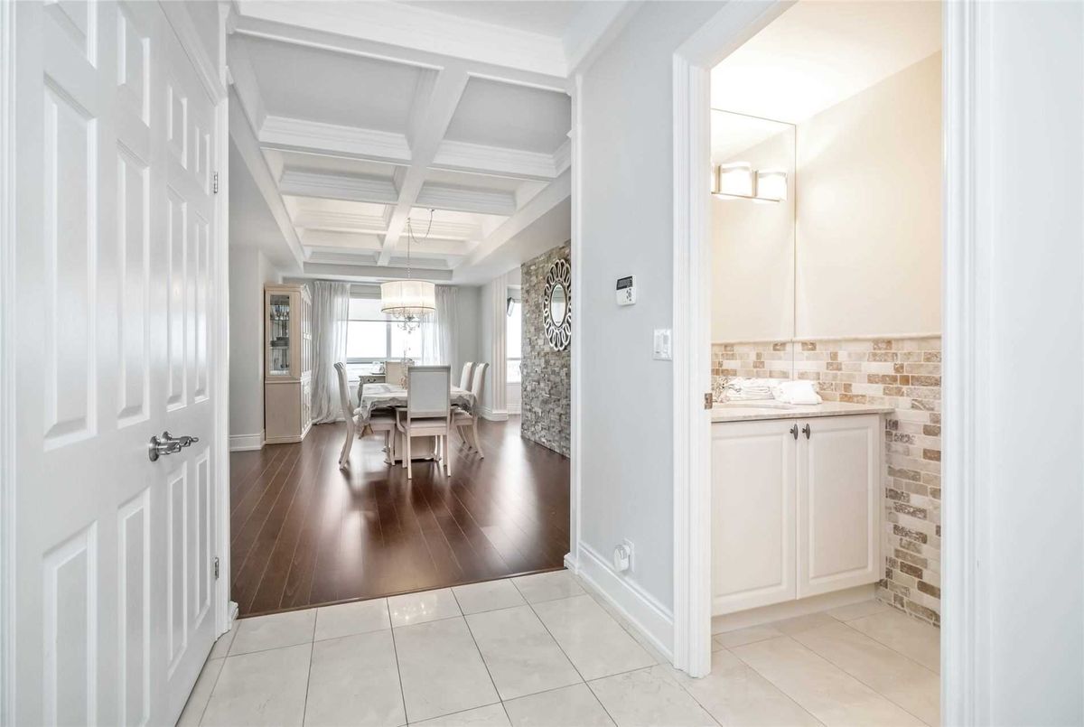 1406-9235 Jane St 1406-9235 Jane St Vaughan