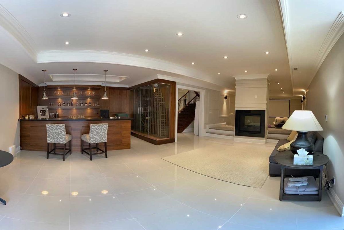 img-gallery