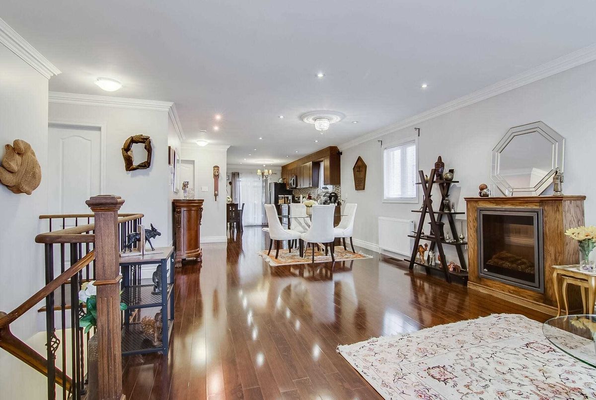 389 St Joan Of Arc Ave 389 St Joan Of Arc Ave Vaughan