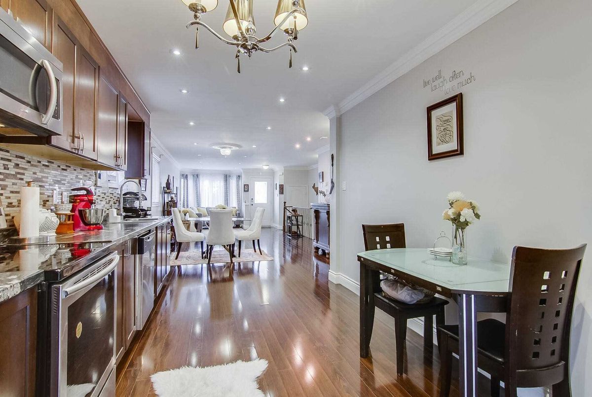 389 St Joan Of Arc Ave 389 St Joan Of Arc Ave Vaughan