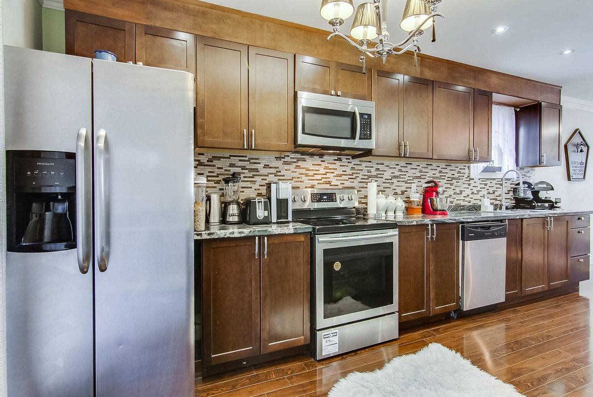 389 St Joan Of Arc Ave 389 St Joan Of Arc Ave Vaughan
