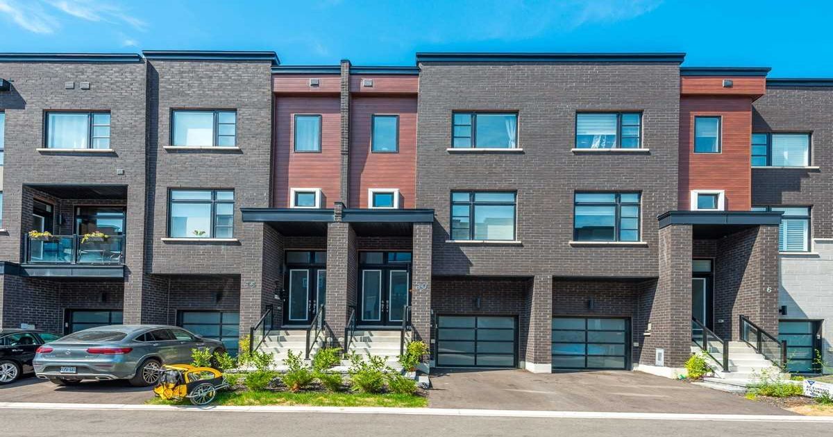 10 Laskin Dr Vaughan